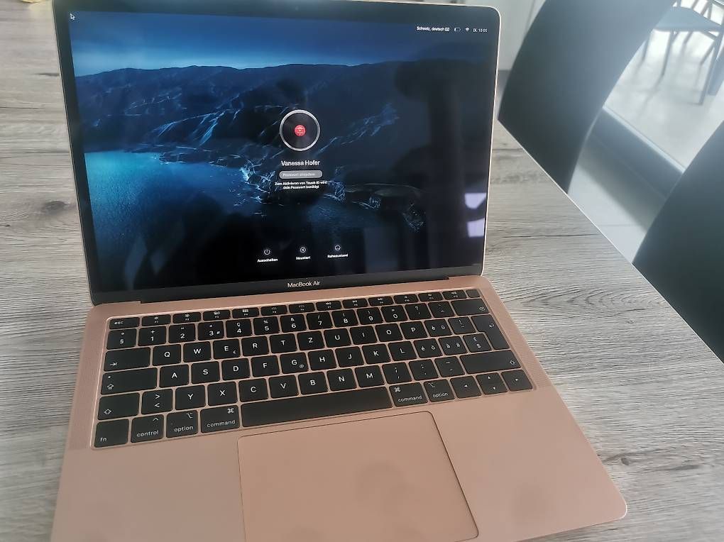 Notebook: MacBook Air (Retina, 13", 2018) – Usato da Recherswil venduto da rosa567 2