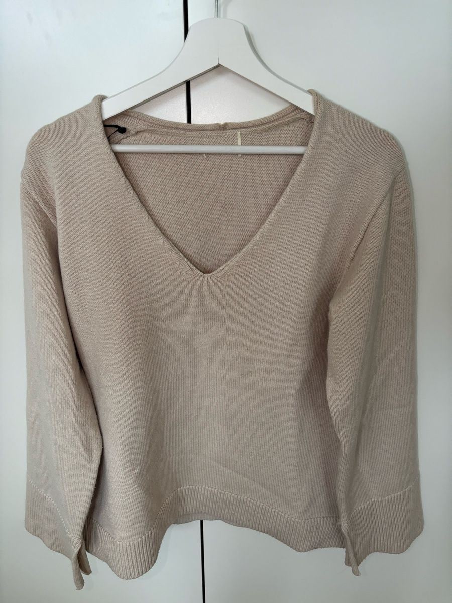 H&M Maglioni & Felpe: Damen Pullover V-Ausschnitt beige M H&M – Usato da Tann venduto da Dina.q