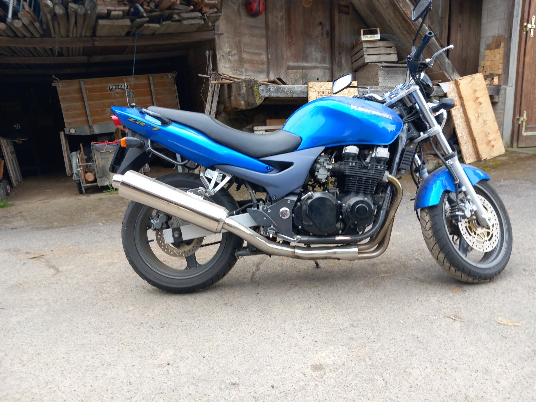 Kawasaki Route: Kawasaki ZR-7 – D'occasion à Grossaffoltern par Puch1050 4