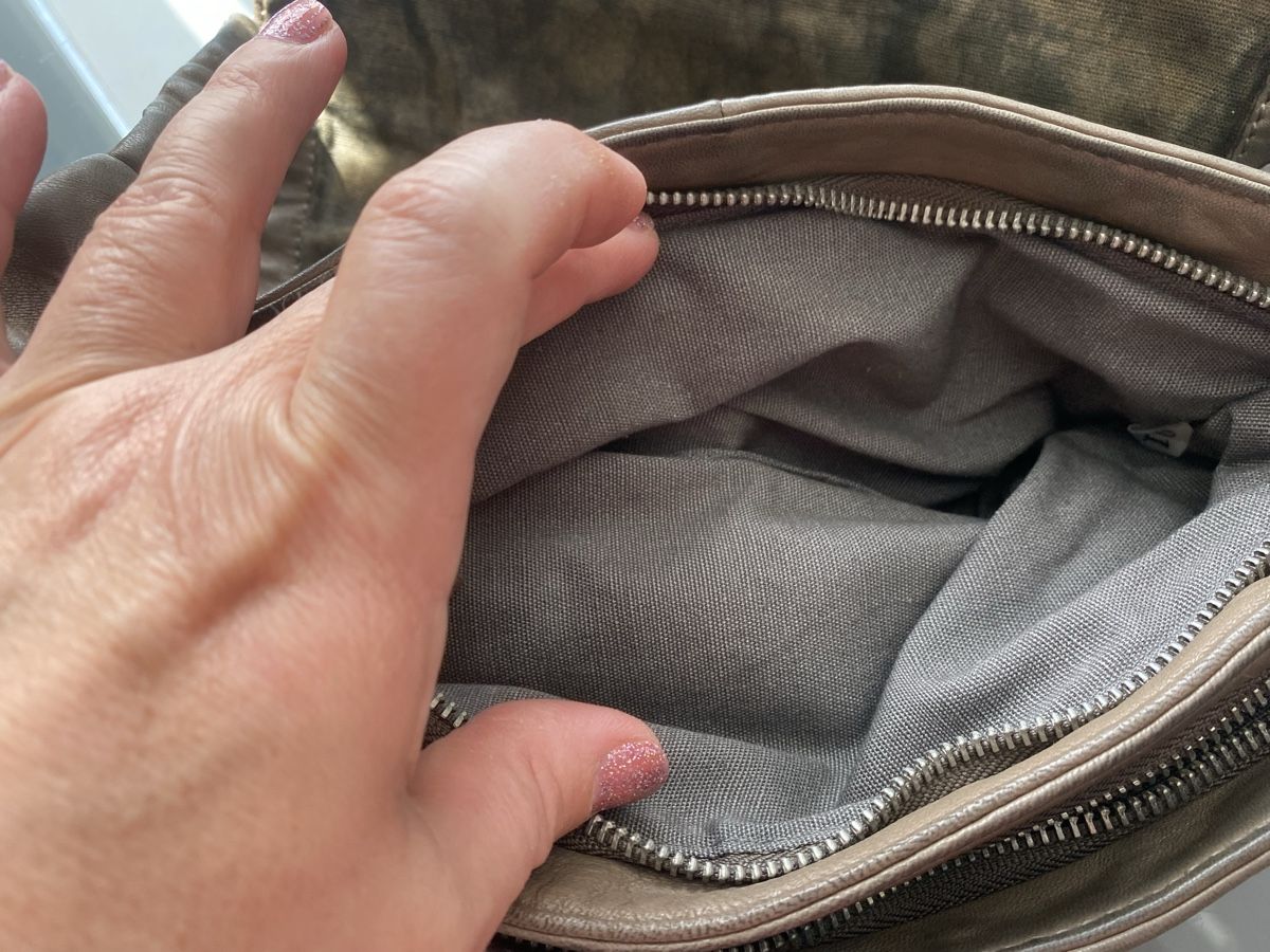 Liebeskind Borse da donna: ORIGINAL LIEBESKIND Tasche LEDER – Nuovo (secondo la descrizione) da Buochs venduto da mel_dc2n 6