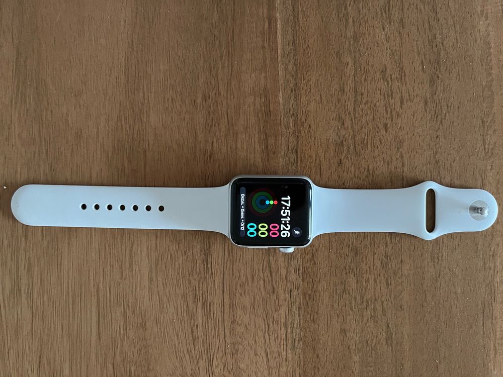 Apple Watch Series 3, 42mm | Kaufen auf Ricardo