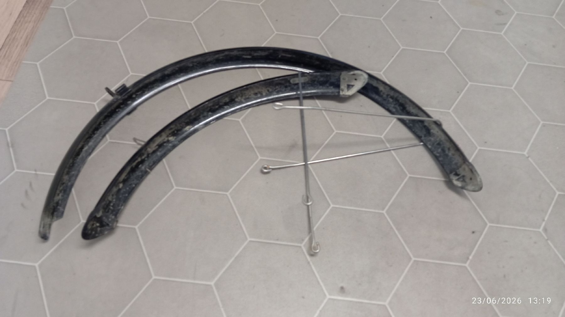 Ersatzteile: garde boue vélo 24" – Gebraucht aus Marin Epagnier von Tatamata