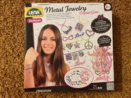 LENA Metal Jewellery Fashion Crystal Gem (Neu & OVP)