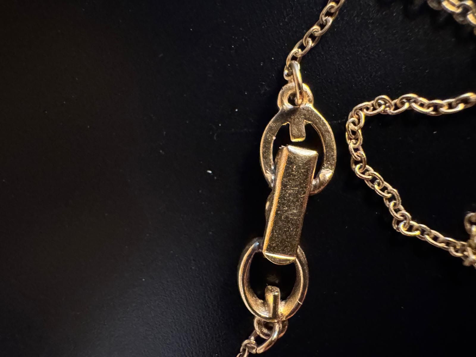 Givenchy Catenine: Givenchy Halskette – Usato da Winterthur venduto da Dejv 6