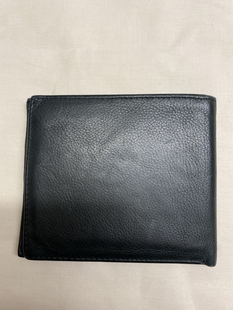 Ted Baker Brieftaschen: 41) Black Leather Ted Baker Men's Wallet – Gebraucht aus Buttikon SZ von Maxwelltime 2