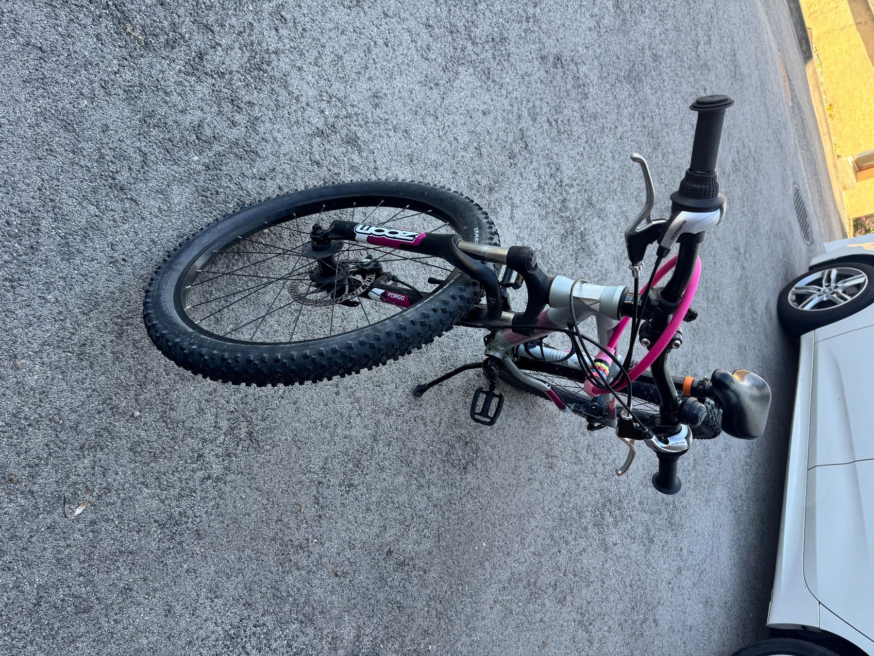 Wheeler Biciclette: Vélo enfant 24" Rose/Gris – Usato da St-Aubin-Sauges venduto da Kelkel 1