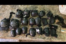 Protezioni complete per rollerblade/skateboard