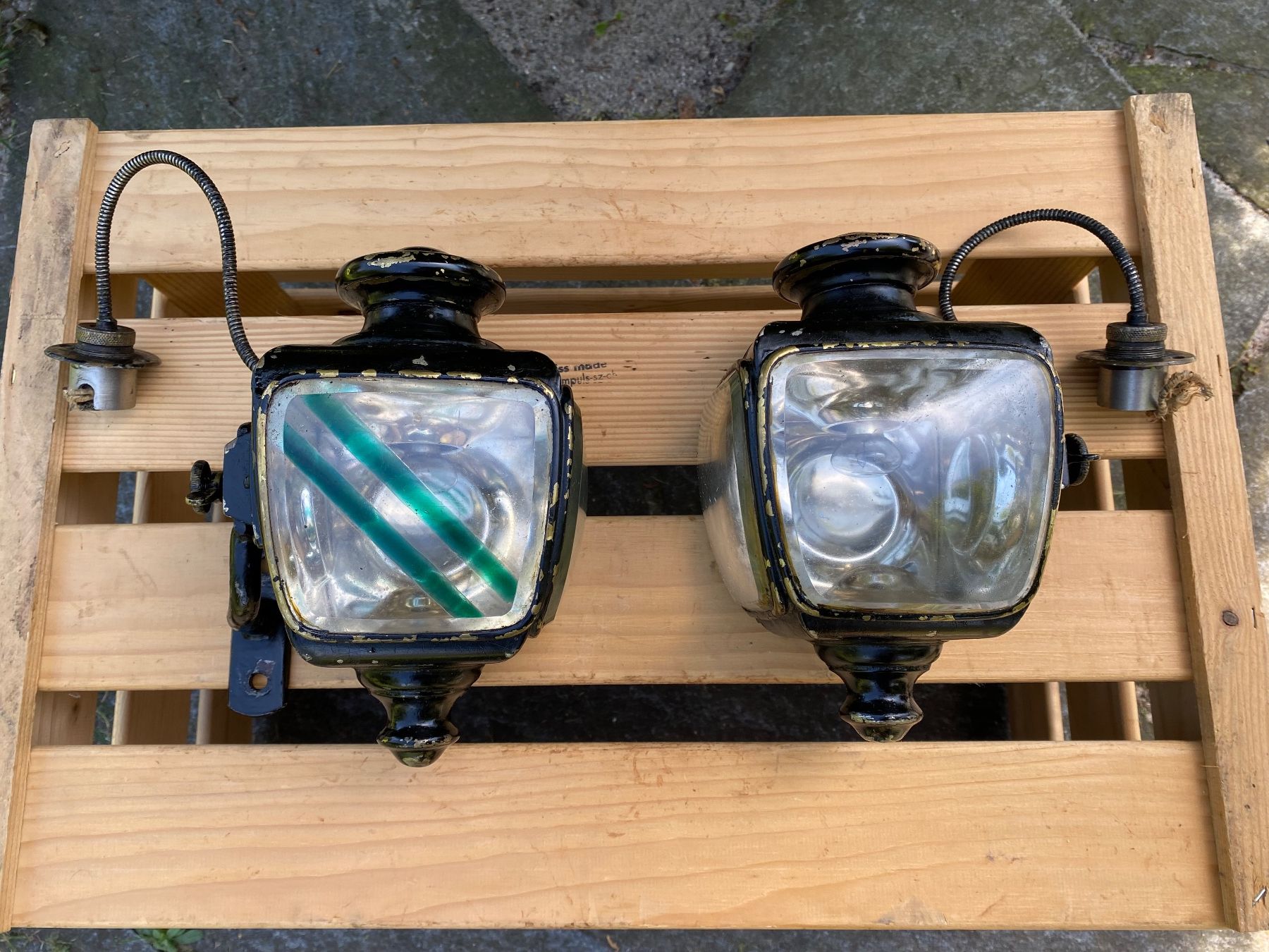 Carrozze: 1 Paar antike Dynamo Stereos Paris Oldtimer Lampen – Usato da Feldbach venduto da Fea1 1