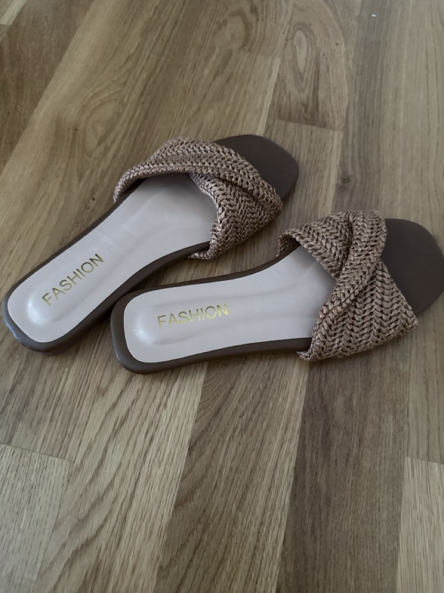 Chaussures femmes: Sandalen – Neuf (Voir description) à Kriens par g_b_mk7j 1
