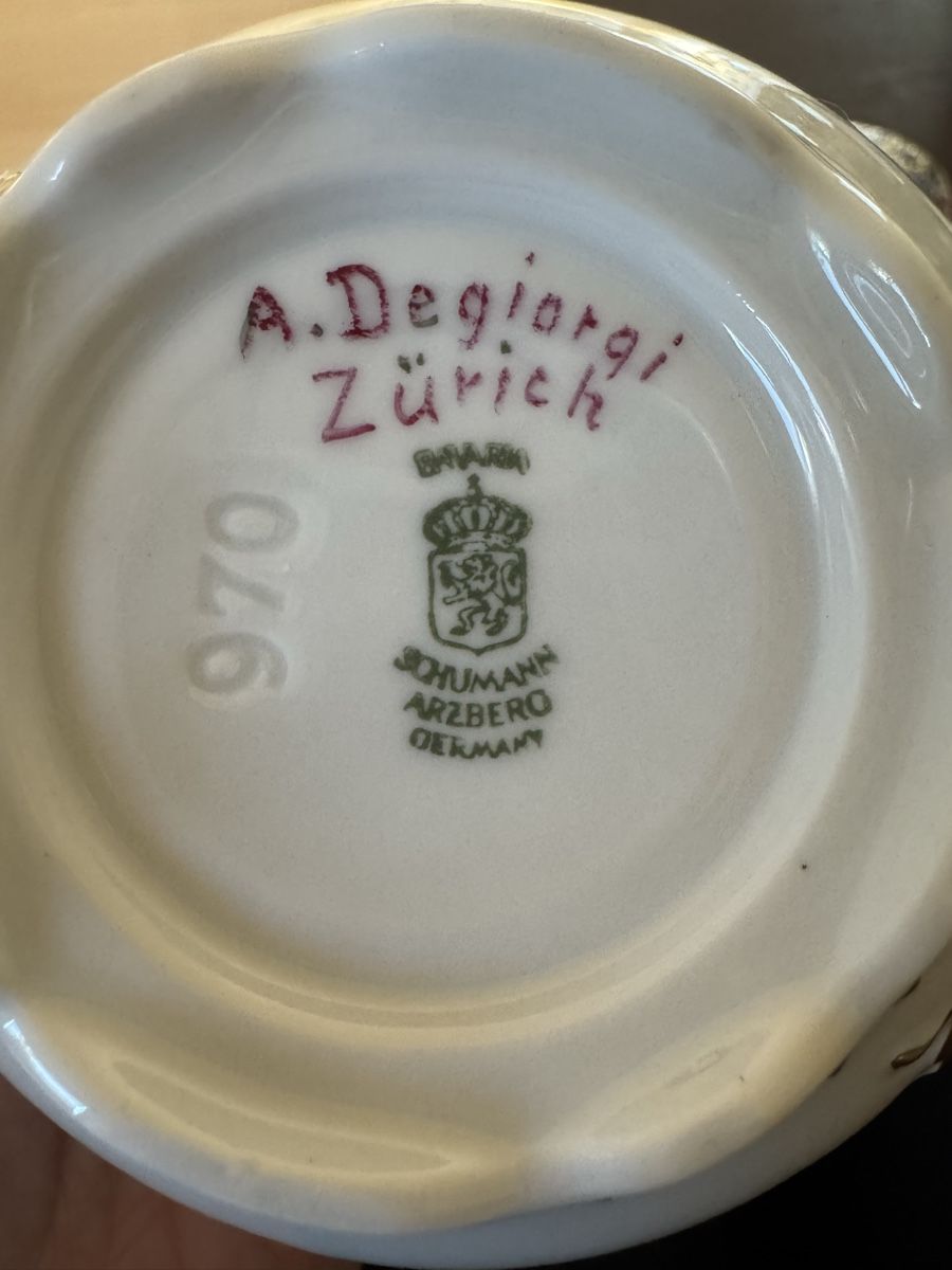 Ciotole: Porzellan Schüssel mit Deckel – Usato da Dietikon venduto da c.froehlich 3