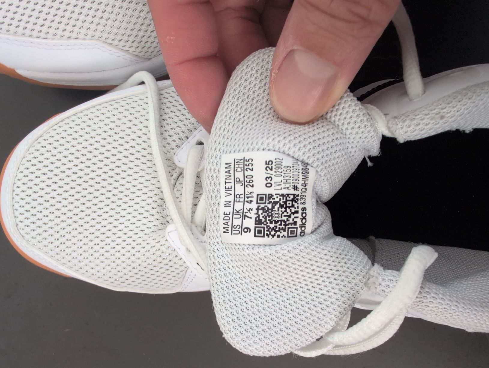 Adidas Scarpe da uomo: Adidas Hallenschuhe - NEU – Nuovo (secondo la descrizione) da Cordast venduto da Nepi8 3