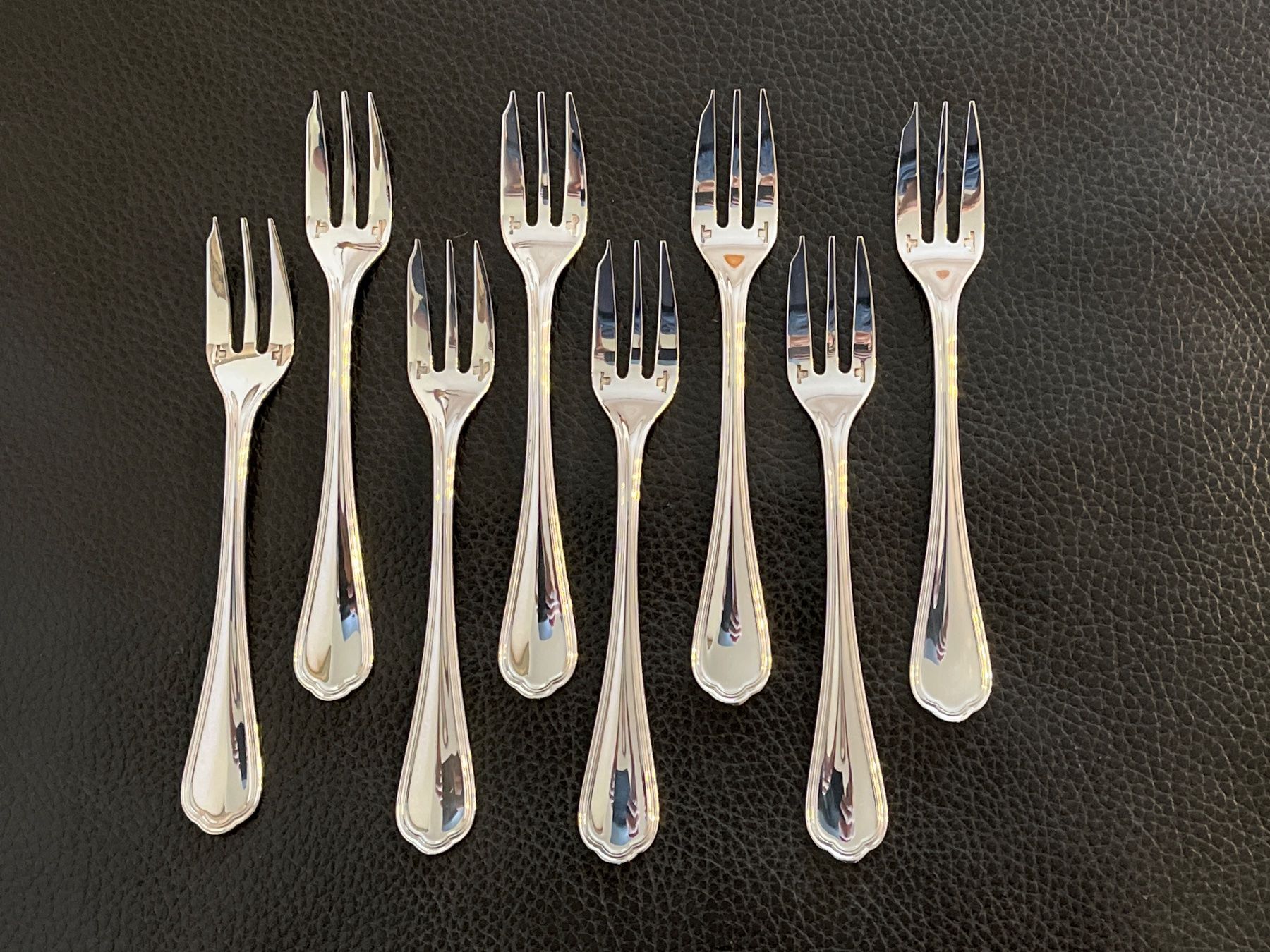 Christofle Gabeln: Christofle Spatour 8x fourchettes à gâteau – Neu (gemäss Beschreibung) aus Morges von bijouxsterling2019