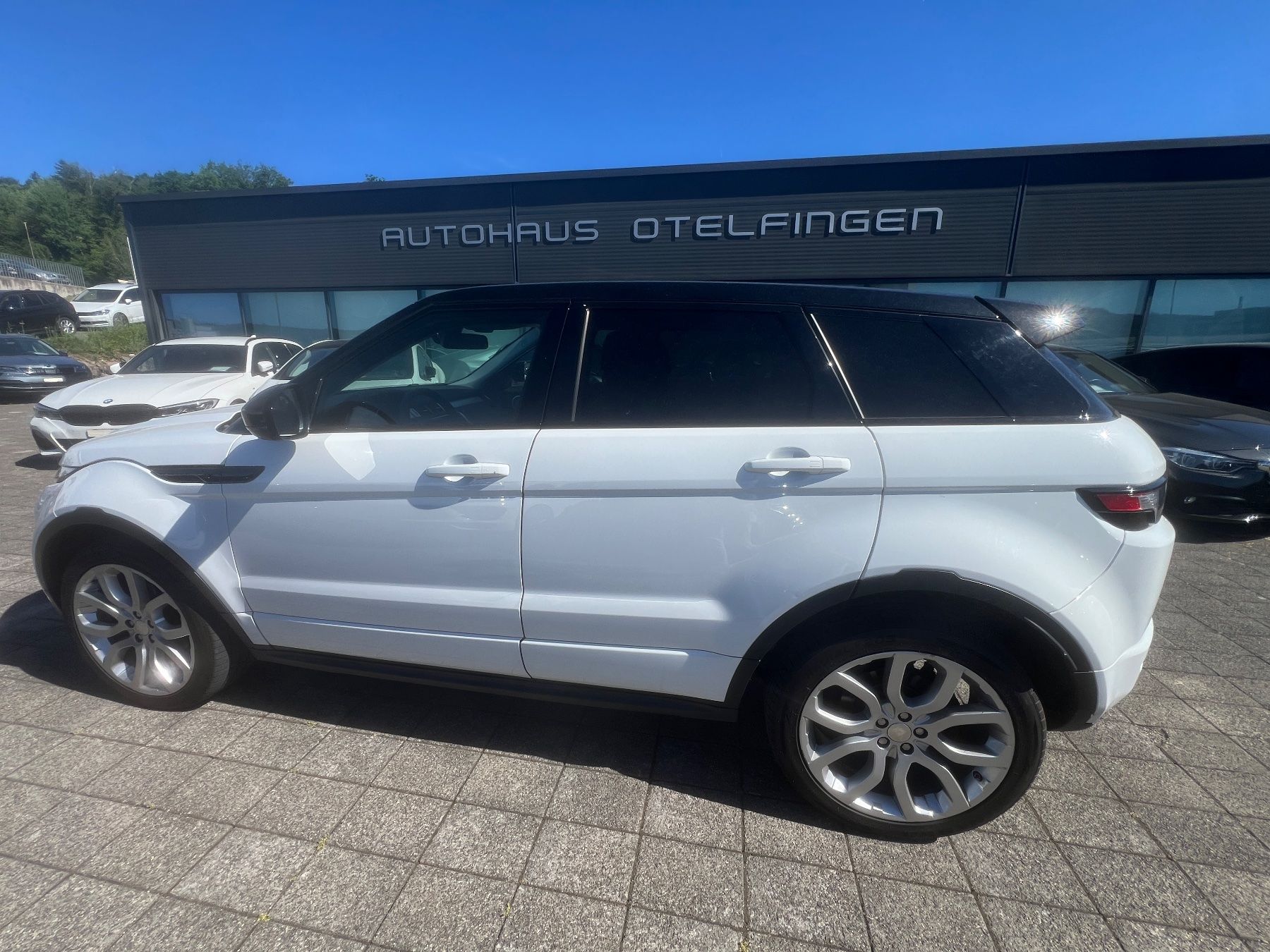 Land Rover Automobili: Land Rover Evoque SD 4 – Usato da Otelfingen venduto da hof74
