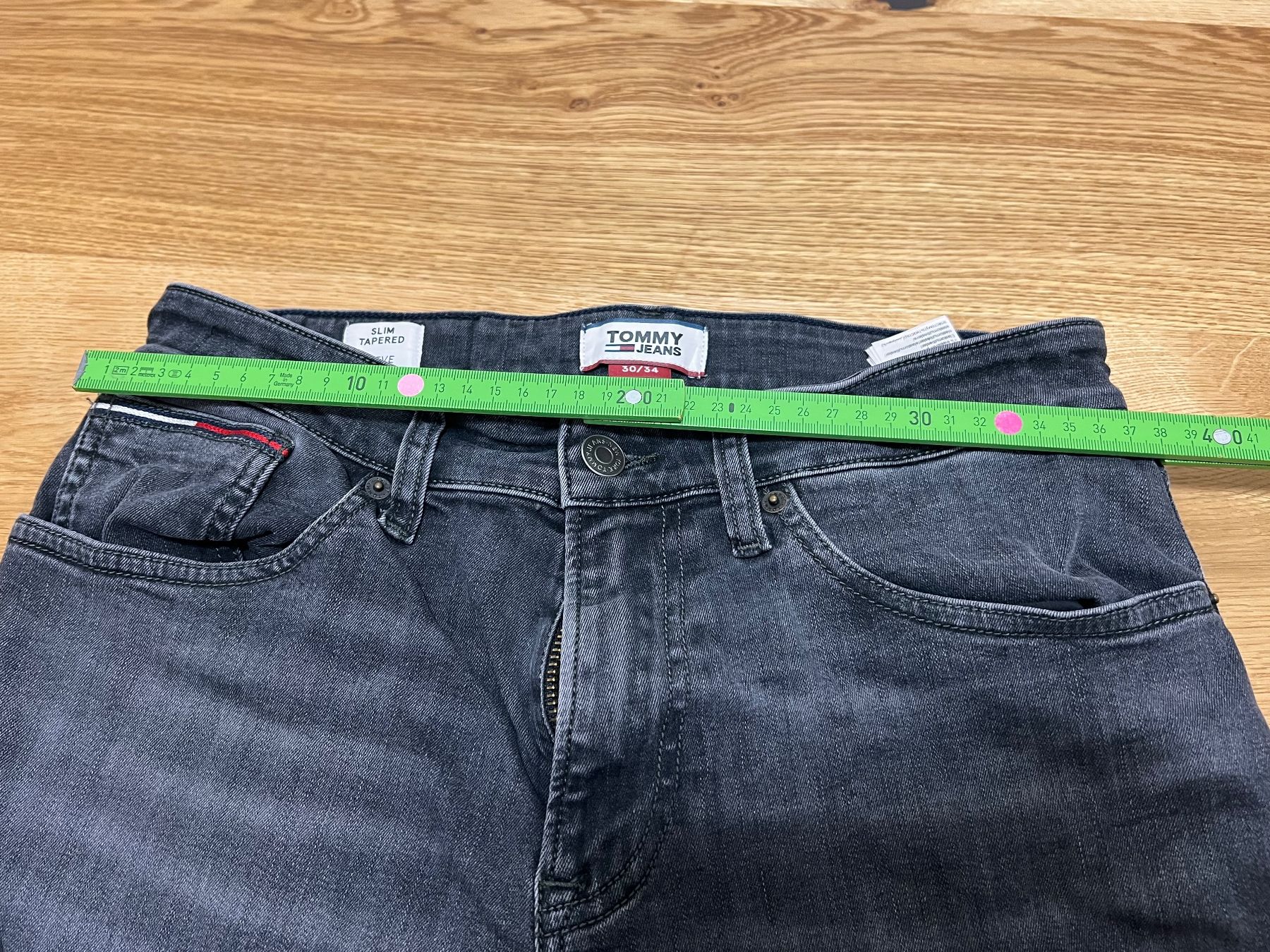 Tommy Hilfiger Jeans: Tommy Jeans / Grösse 30/34 – Gebraucht aus Escholzmatt von mel_58wh 3