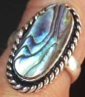 Ring L-3736 – Abalone - Innendurchmesser 17 mm