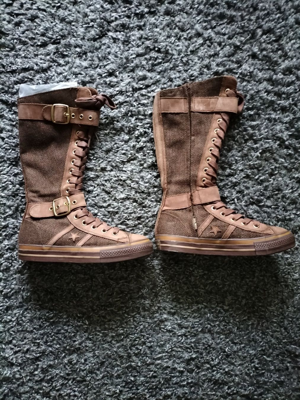 Converse Scarpe da donna: Converse-Stiefel / Original – Nuovo (secondo la descrizione) da Sins venduto da Taschending 1