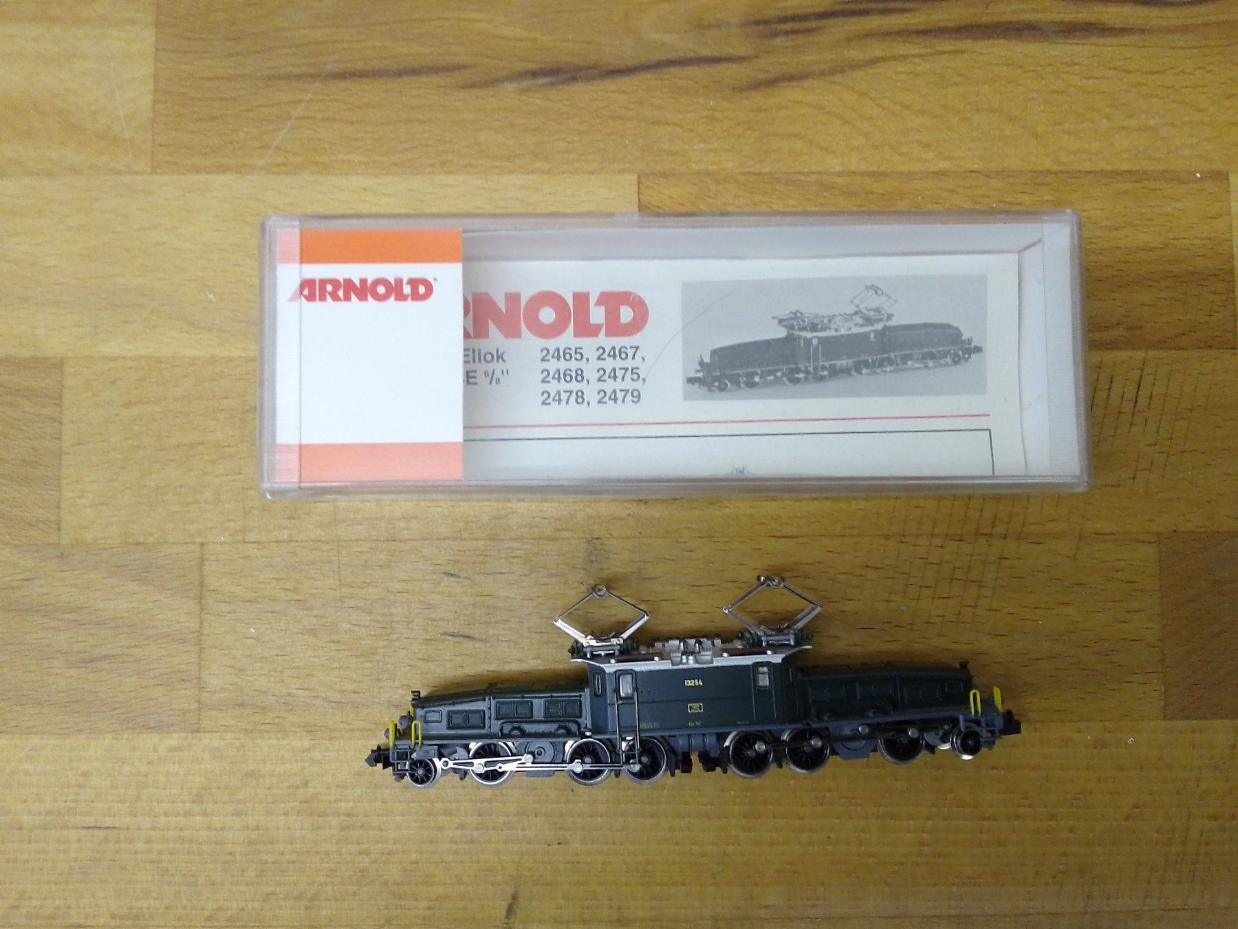 Arnold Modellini di ferrovie: Lok Re 6/8 ll – Usato da Zollikofen venduto da Noak 3