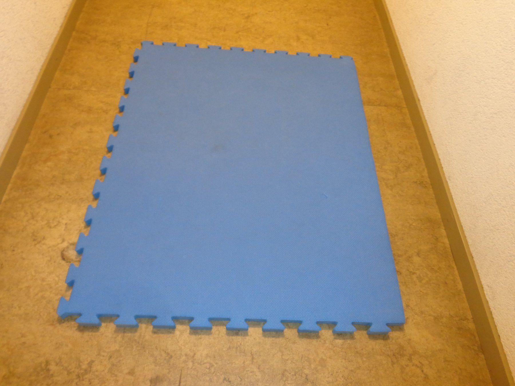 Tappetini fitness: Spielmatten /Puzzli matten und End streifen – Usato da Liestal venduto da Gecko16 3