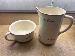 Vintage Waschkrug und Nachthafen
