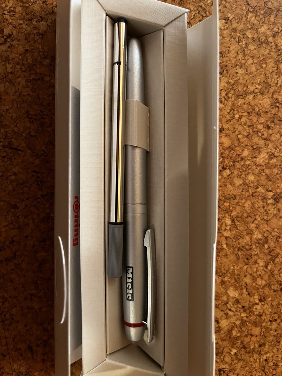 Rotring Penna & Evidenziatori: Rotring Miele Kugelschreiber Silber – Nuovo e nell'imballaggio originale da Haldenstein venduto da Gigathlon4