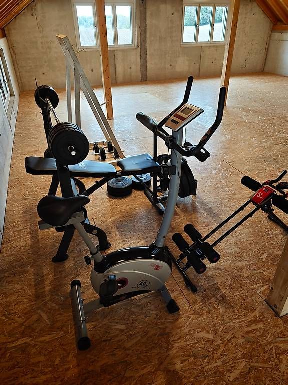 Vélos d'appartement: Fitnessgeräte – D'occasion à Sulz AG par Michu25 2