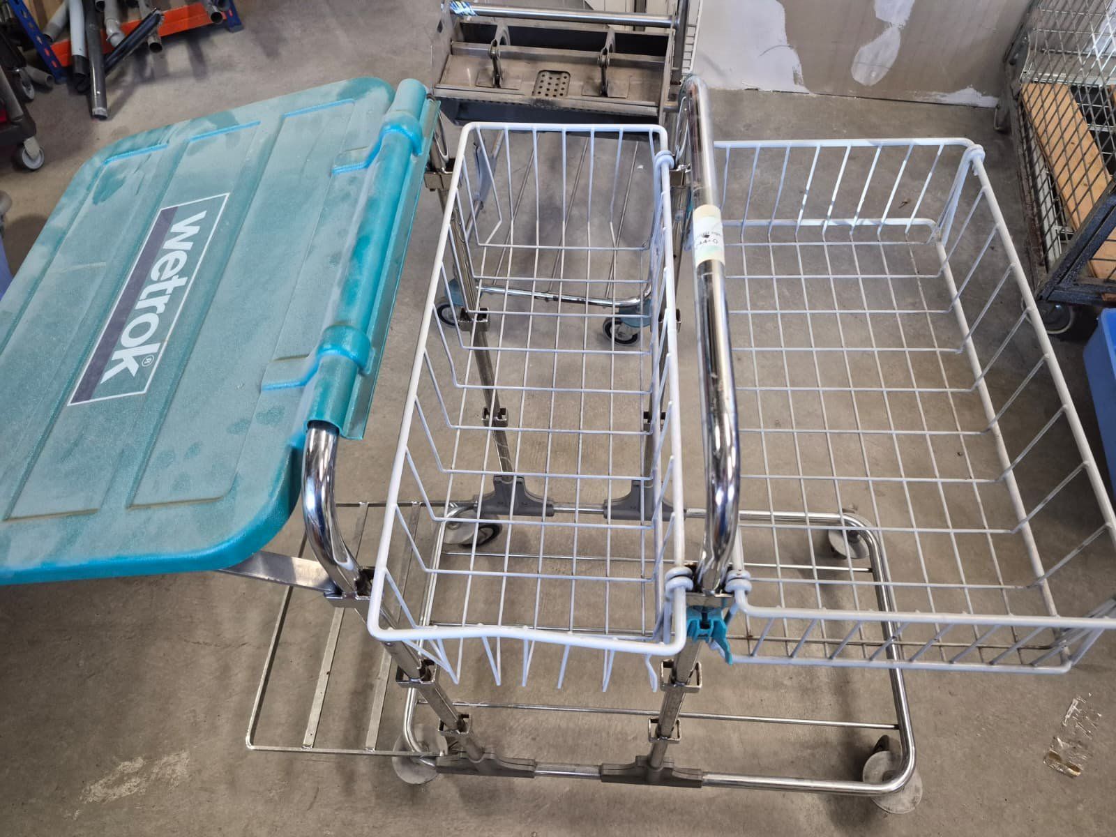 Tutti gli attrezzi: Reinigungswagen – Usato da Zollikofen venduto da HauswartBedarf