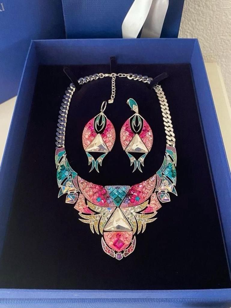 Swarovski Catenine: Swarovski Tangara Collier / Hochzeitsschmuck – Nuovo (secondo la descrizione) da Oberhof venduto da seventy-three 1