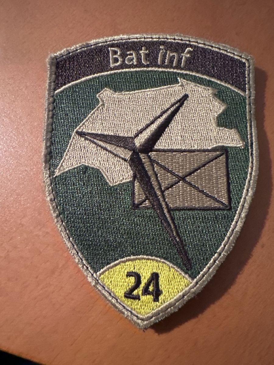 Schweizer Armee Toppe: Armee – Usato da Morbio Inferiore venduto da Ecod