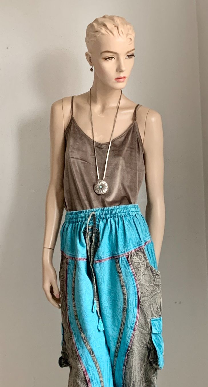 Hosen: Ethno Pluderhose mit Top im Boho-Stil – Gebraucht aus Kloten von Nephty 1