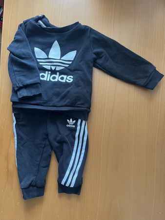 Adidas Kinder Trainingsanzug schwarz Grösse 80