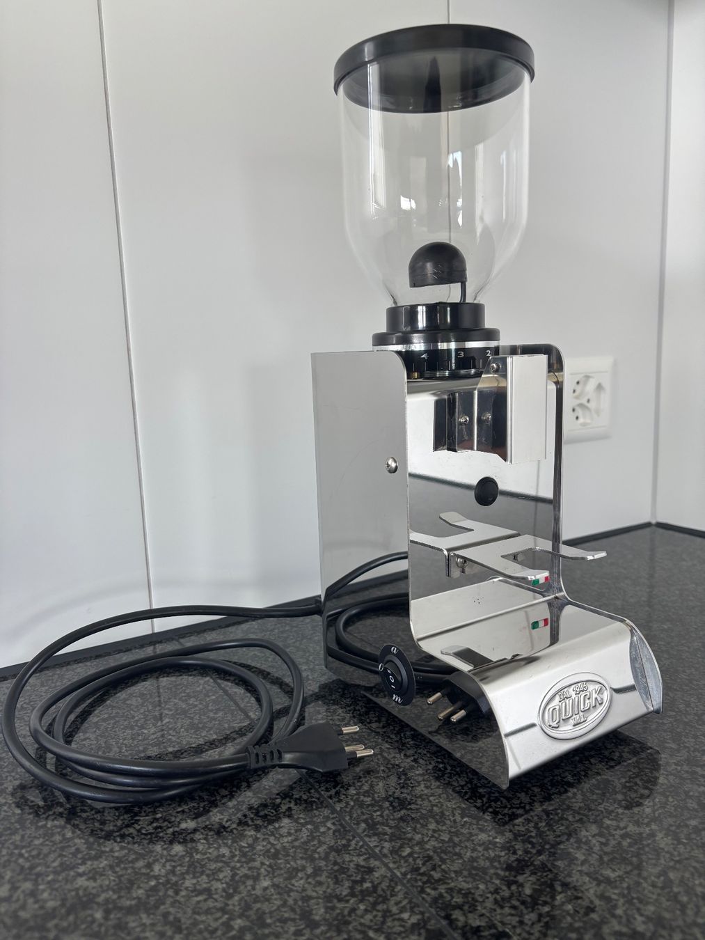 Quick Mill Elettrodomestici da cucina: Kaffeemühle Quick Mill 060EVO-P – Usato da Hildisrieden venduto da AJ28