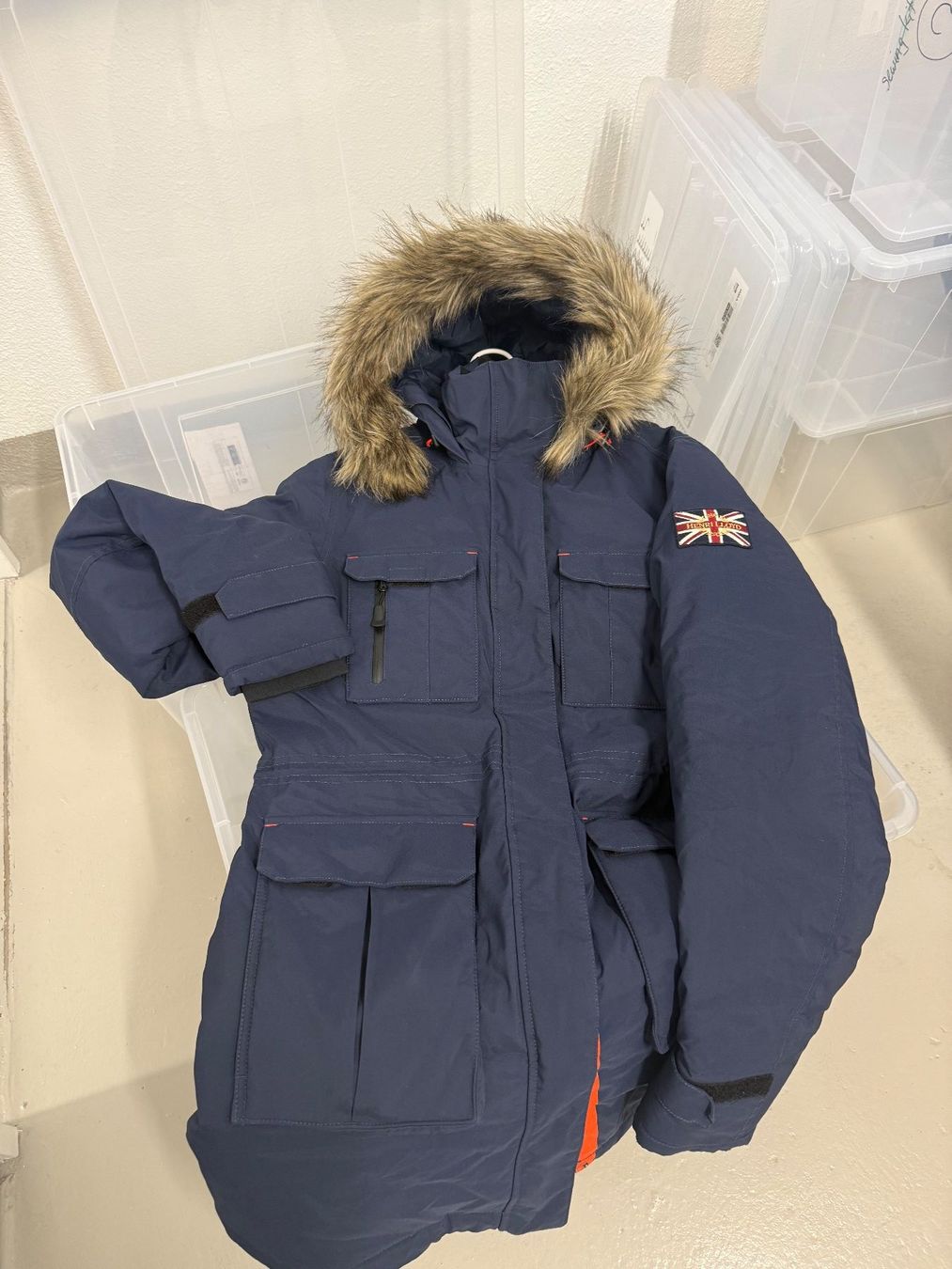 Lloyd Giacche: Daunen-Winterjacke  Henri Lloyd / Mantel ? – Usato da Richterswil venduto da dig_2t6k 3