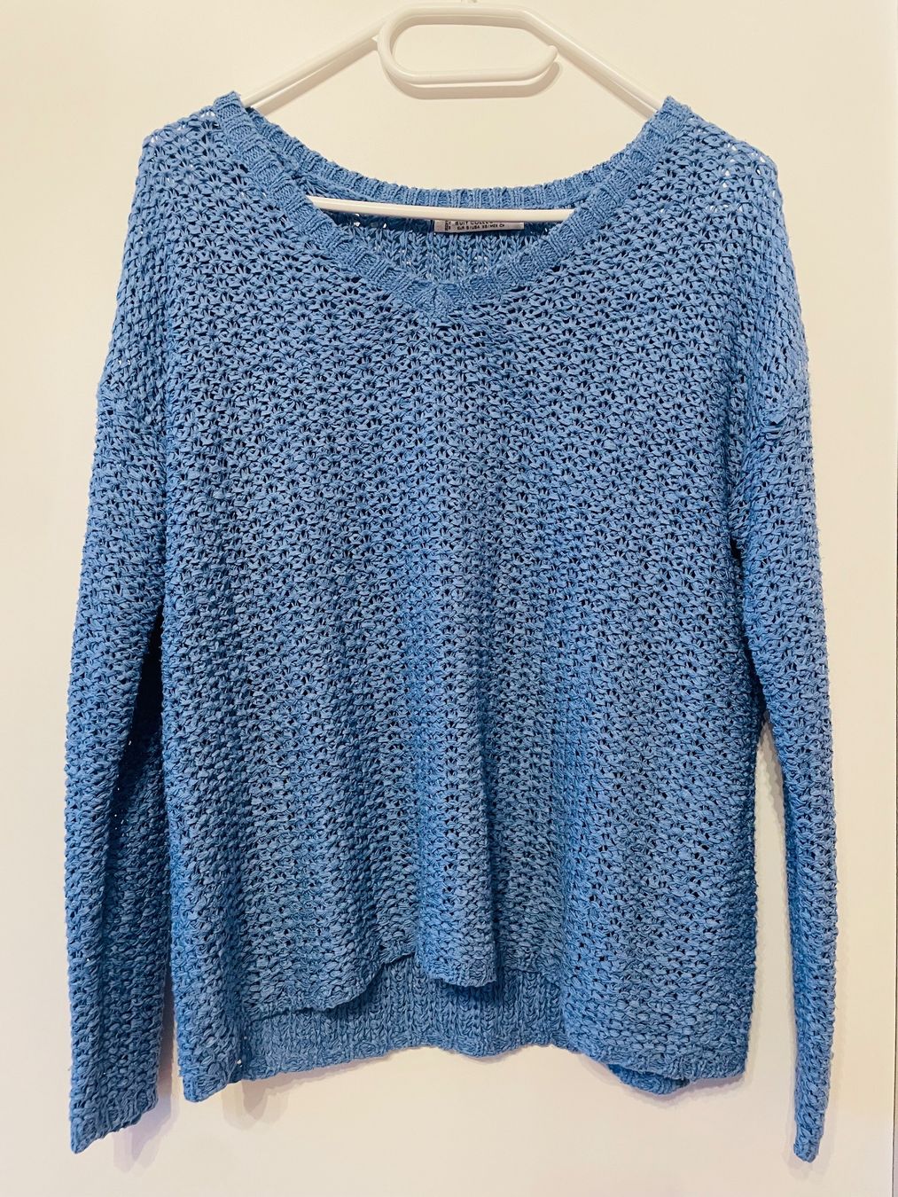 Mango Pulls & Sweat-shirts: Mango Strickpullover, hellblau, Gr. S – D'occasion à Rechthalten par Sariespicher