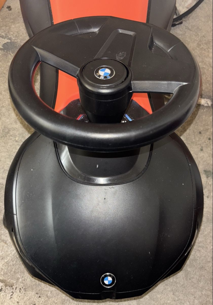 BMW Veicoli per bambini: BMW Rutschauto, wie neu – Usato da Bern venduto da sshueli 1