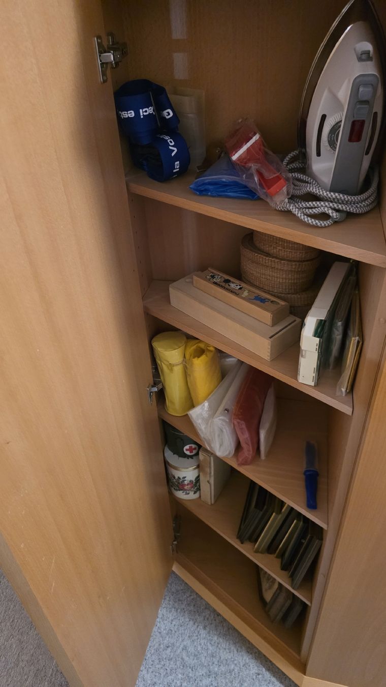 Armadi: kleiderschrank – Usato da Dotnacht venduto da Humanus_Verkauf 4