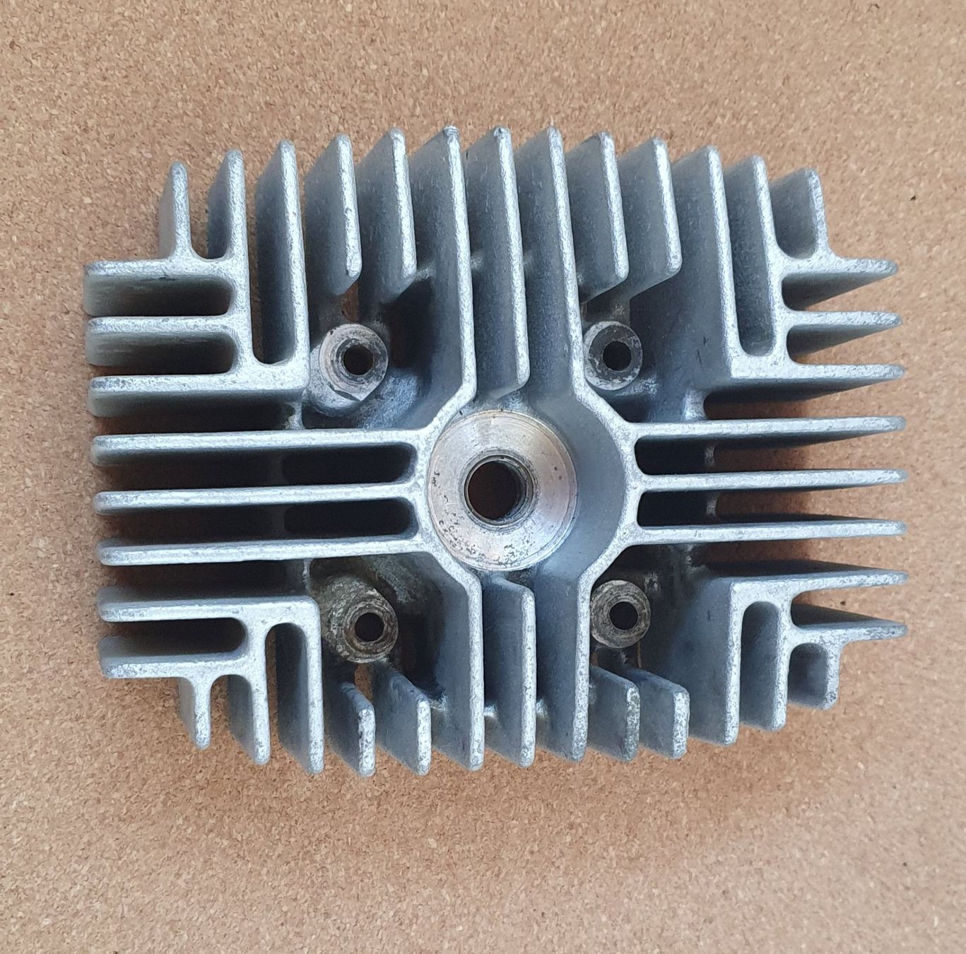 Ciclomotori: Zylinderkopf Sachs 535 mit Kat. – Usato da Schmerikon venduto da veluxfreak 3