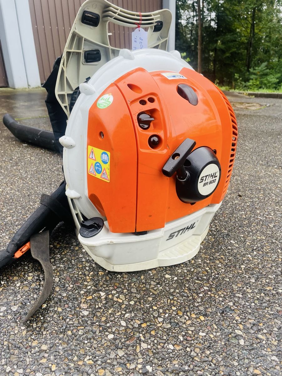 Stihl Laubbläser & Laubsauger: Laubbläser Stihl BR 600, 4-Mix Profi – Gebraucht aus Würenlos von Shop_Shop 1