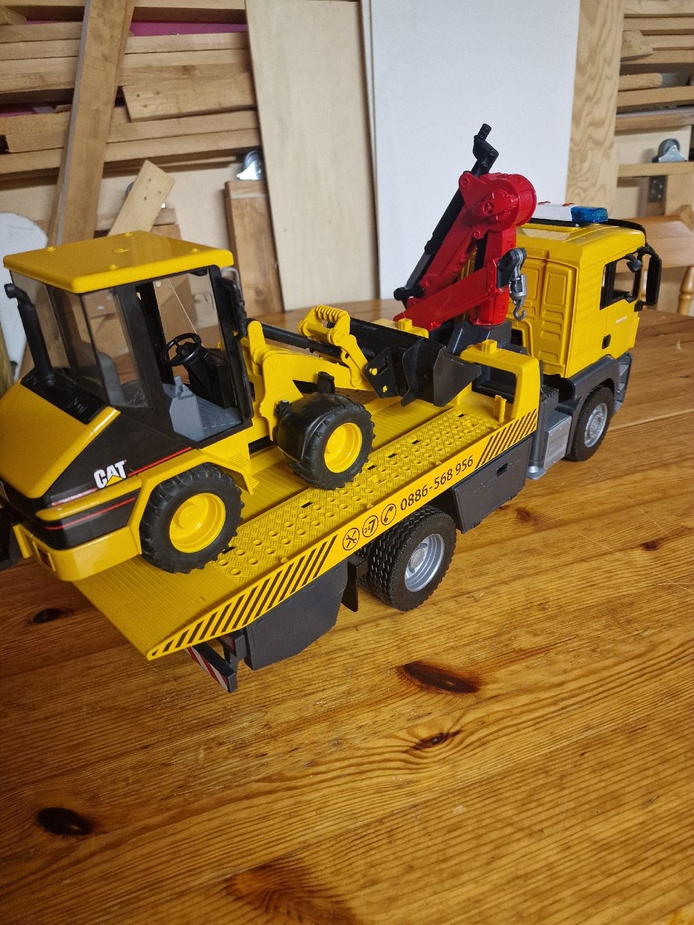 Bruder Jouets: Bruder Abschleppwagen mit Bagger – D'occasion à Herzogenbuchsee par ioa_zcm6 8