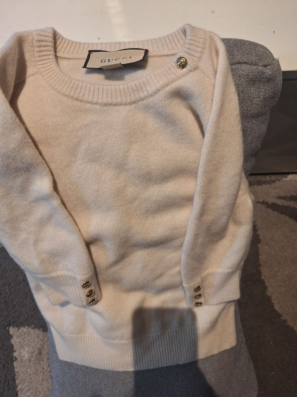 Pullover & Sweatshirts: gucci – Neu (gemäss Beschreibung) aus Rovio von pri_ml8y 1