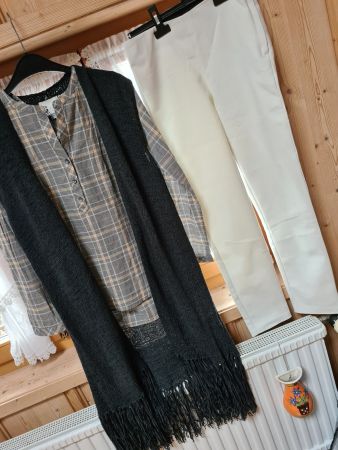 Ganzes Outfit in gr.S ..ein Blickfang