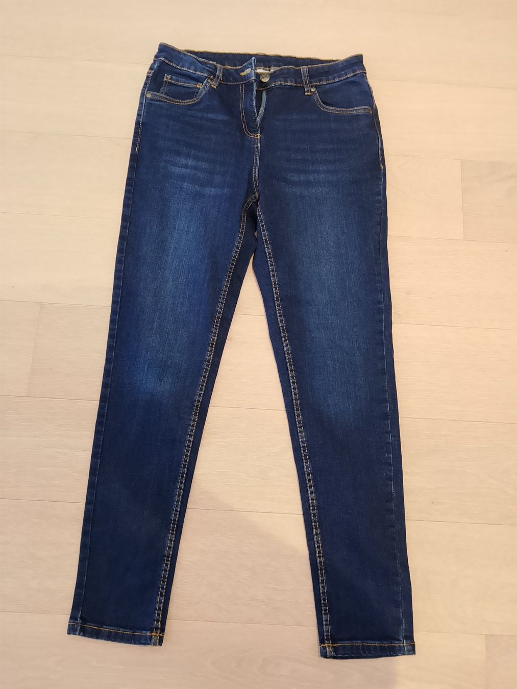 Jeans: Jeans Gr 38. Neu – Nuovo (secondo la descrizione) da Bellikon venduto da MellonCollieMitTwint
