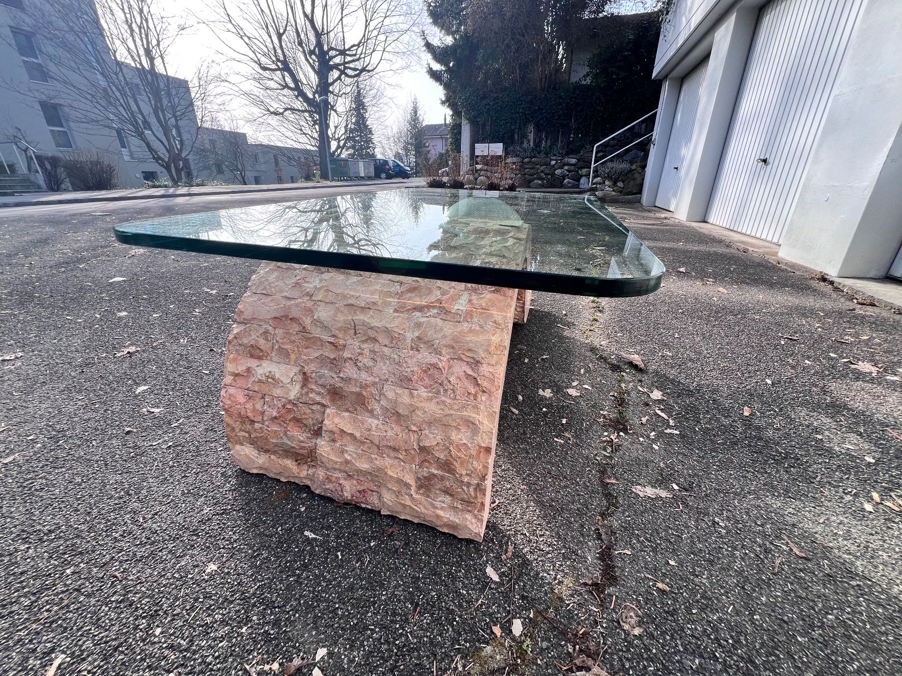 Tavoli: Couchtisch mit massiver Glasplatte – Usato da Unterengstringen venduto da 2bConsulting 2