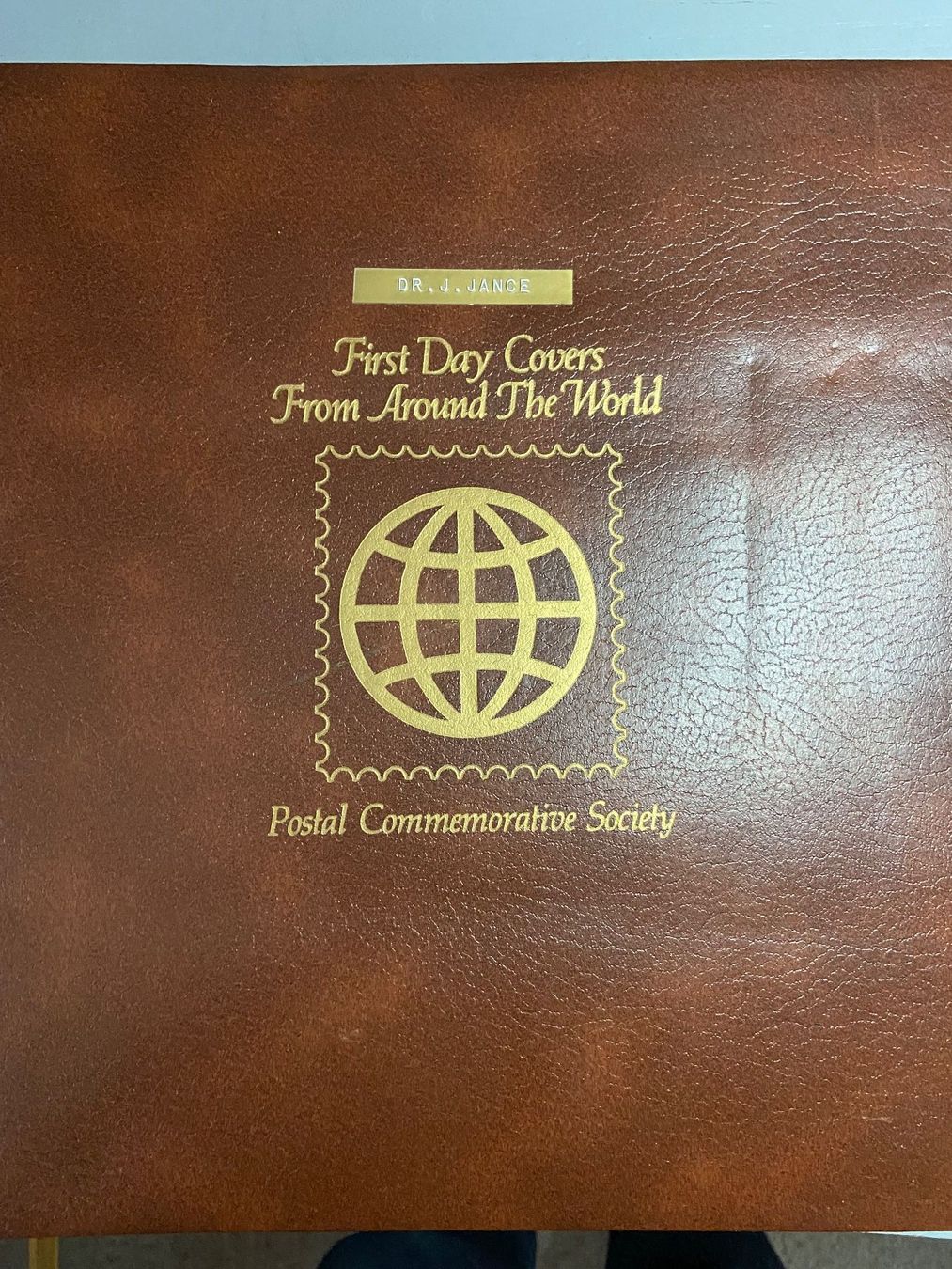 Album: First Day Covers From Around The World 1977 / 78 – Usato da Wil SG venduto da fva01