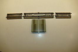 Märklin H0: M-Gleis Zusatzgarnitur zum Bahnübergang