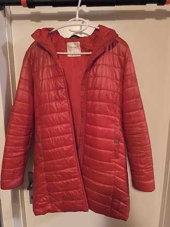 Winterjacke rot