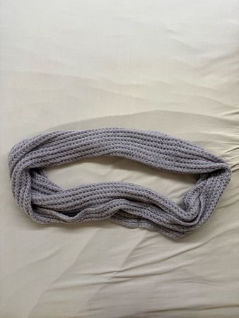 Snood écharpe tricot violette bon état