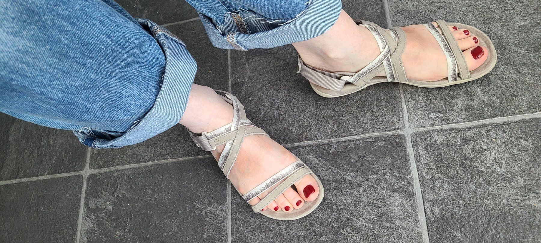Merrell Scarpe da donna: Trekkingsandalen von Merrell, Gr. 36 – Usato da Basel venduto da Luzora