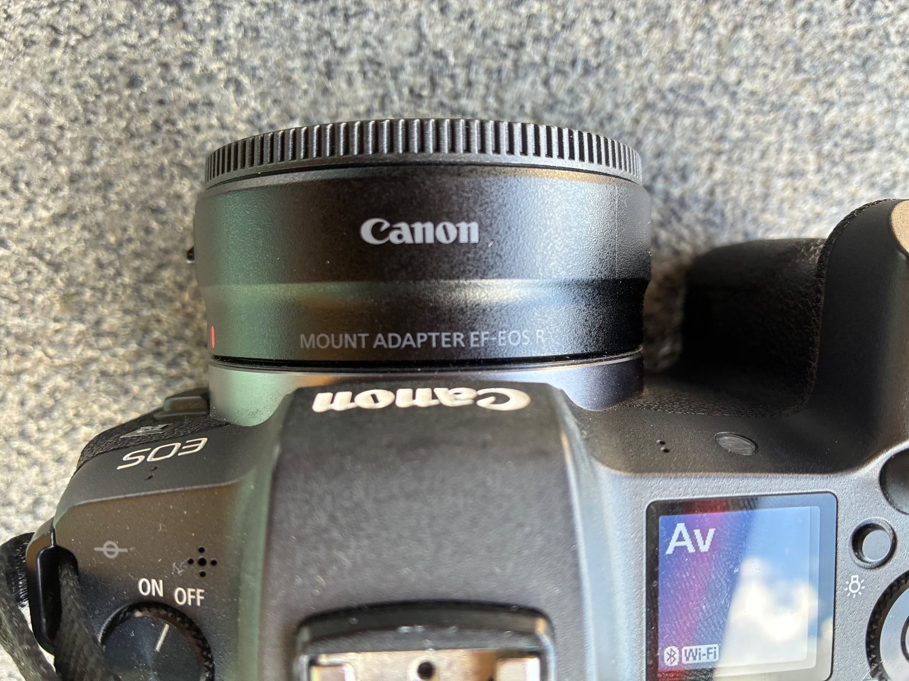 Canon Kamera: Canon EOS R Vollformat Systemkamera mit Objektadapter EF-EOS – Gebraucht aus Frieswil von Maettu62 6