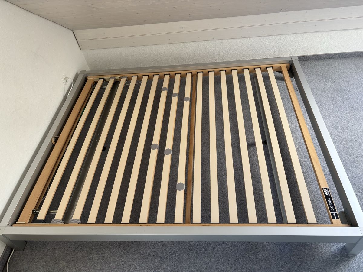 Betten: Bett mit Matratze – Gebraucht aus Dornach von AstonM22 2