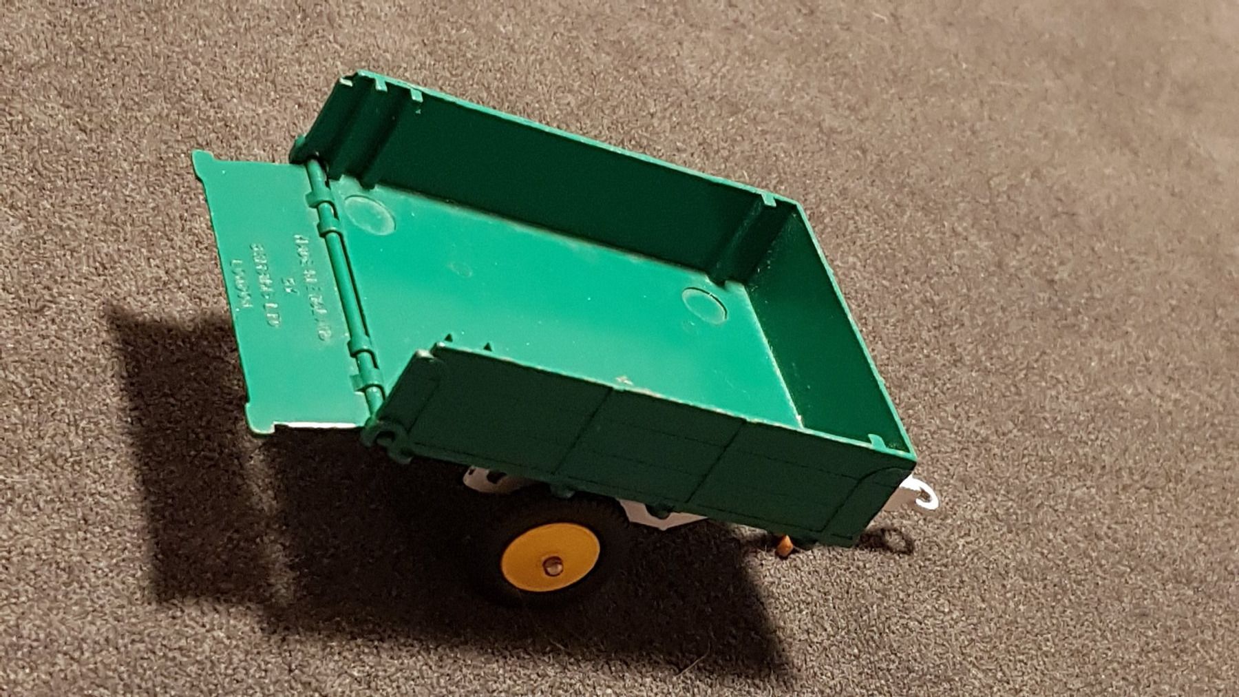 Britains Giocattoli: Farm Trailer Britains LTD – Usato da Othmarsingen venduto da chrampfi01 2